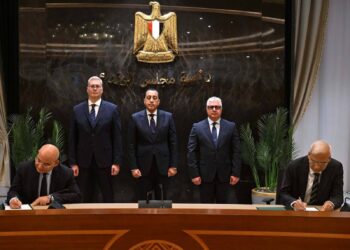 توقيع عقد إنشاء مشروع «إندوراما مصر للأسمدة» بالمنطقة الاقتصادية لقناة السويس