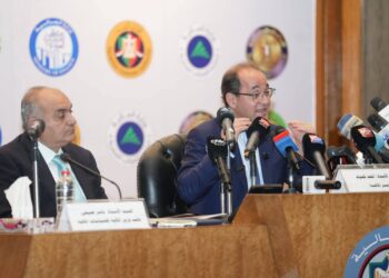 أحمد كجوك: ٤ تريليونات جنيه الإيرادات العامة بزيادة ٢٧,٦٪؜ والمصروفات ٥,١ تريليون جنيه بمعدل نمو ١٣,٢٪