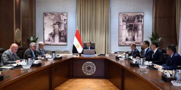 شركة «خينان تشهنجفو» الصينية تستعرض خطة لإقامة مصنع ضخم لإنتاج الألومنيوم باستثمارات 2 مليار دولار