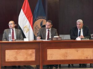 «رئيس الرقابة المالية» يبحث مع شركات التمويل العقاري تطوير النشاط وزيادة كفاءته ضمن لقاءاته مع أطراف السوق