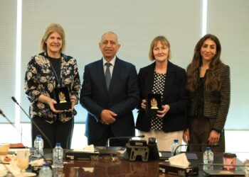 «الأكاديمية العربية» تستقبل وفد جامعة «روبرت جوردن» البريطانية لتعزيز التعاون المشترك