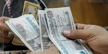 كيف يؤثر الحد الأدنى للأجور على معيشة المواطنين؟ وما موعد صرفه رسميًا؟