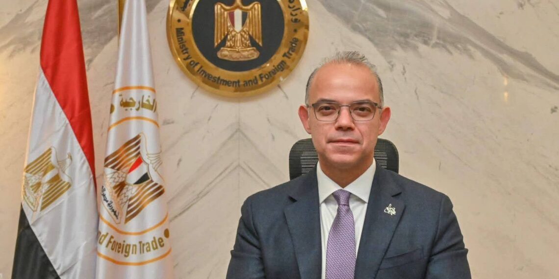 «الاستثمار» و«المالية»: استمرار العمل بالموانئ والمنافذ الجمركية بكامل الطاقات التشغيلية طوال أيام الأسبوع