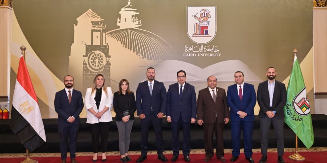 نشر ثقافة الاستثمار بالبورصة والتوعية بأهميتها لطلاب جامعة القاهرة