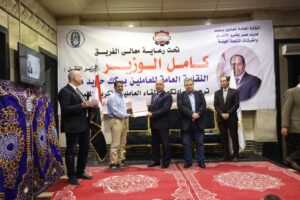 وزير النقل يجري جولة تفقدية هامة بمحطة رمسيس للسكك الحديدية