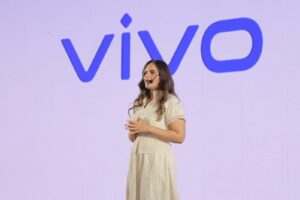 «vivo» تطلق هاتف «V70 FE» في مصر بالتعاون مع محمد حماقي في فيديو كليب حصري