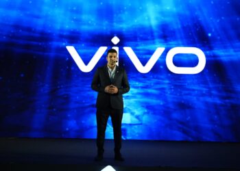 «vivo» تطلق هاتف «V70 FE» في مصر بالتعاون مع محمد حماقي في فيديو كليب حصري