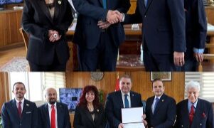 د. خالد صوفى رئيس الهيئة المصرية للمواصفات والجودة يكرم «TCL» ..