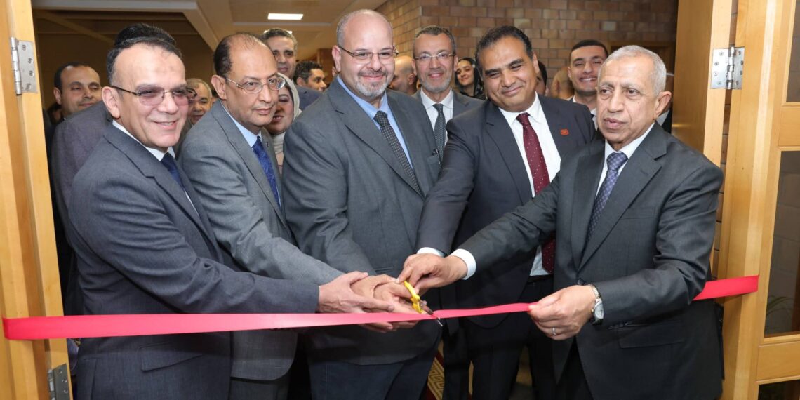 الأكاديمية العربية تنهي عصر «التعليم التقليدي» وتبدأ عصر «الحصانة الرقمية المستدامة»