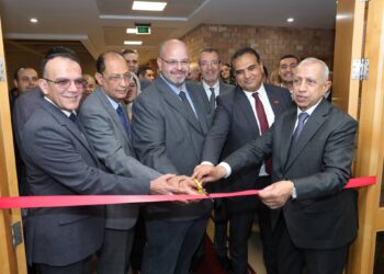 الأكاديمية العربية تنهي عصر «التعليم التقليدي» وتبدأ عصر «الحصانة الرقمية المستدامة»