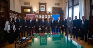 «بنك مصر» يمنح تسهيلًا ائتمانيًا لشركة «ماك» لتصنيع وسائل النقل