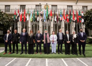 «جامعة الدول العربية» تكرّم «نيفين عبد الخالق»