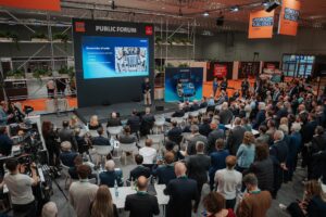 شركة cellcentric تكشف عن محركها الجديد ( BZA375) العامل بخلايا الوقود للشاحنات والباصات