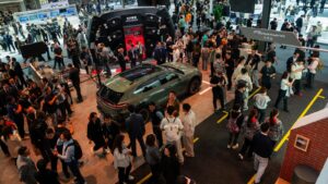 «بورشه» تطلق طرازين جديدين بالكامل بمعرض بكين الدولى للسيارات 2026