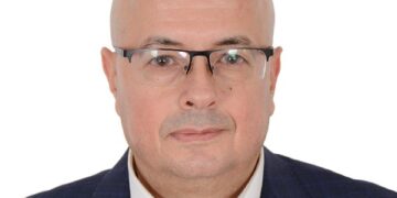 «اتصال» تجمع الحكومة وقادة الصناعة في النسخة السابعة من «لقاء مع الحكومة»