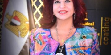 «هدى يسى» تعرب عن فخرها بتكريم الرئيس «السيسي» ومنحه وسام «الأمير نايف للأمن العربي» 