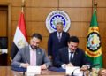 «البنك الزراعي المصري» يوقع بروتوكول تعاون مع محافظة الدقهلية لتحديث منظومة النقل الجماعي