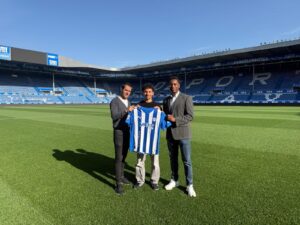 اللاعب «عمر ياسر» ينتقل إلى نادي «ديبورتيفو ألافي الأسباني» اول يوليو