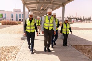 «جوتن مصر» تستضيف السفير النرويجي في مصنعها