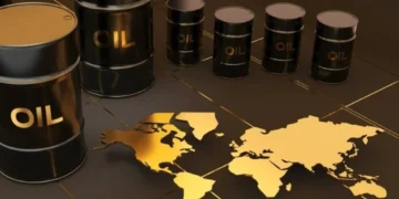 ارتفاع أسعار النفط عالميًا بعد حادث إطلاق نار على سفينة شحن قبالة إيران