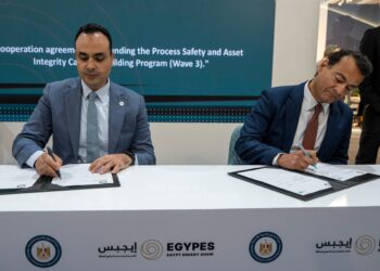 «وزارة البترول» و «ميثانكس» مصر توقّعان اتفاقية جديدة
