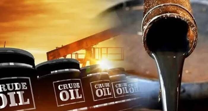 النفط يرتفع 1% مع تعثر محادثات السلام بين أمريكا وإيران