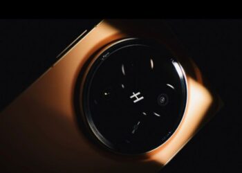 «أوبو Find N6» يصل رسميًا إلى مصر