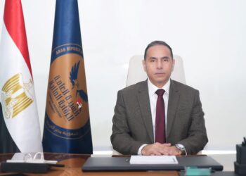 الدكتور إسلام عزام