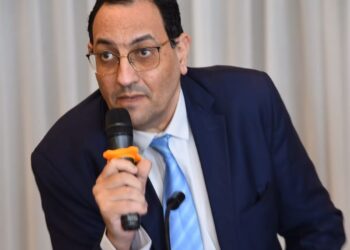 الدكتور مصطفى رشيد