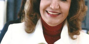 الدكتورة زينب الغزالي