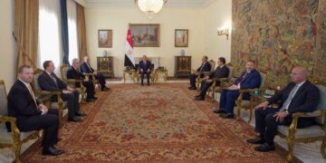 الرئيس عبد الفتاح السيسي خلال استقباله اليوم مسعد بولس كبير مستشاري الرئيس الأمريكي للشؤون العربية والأفريقية