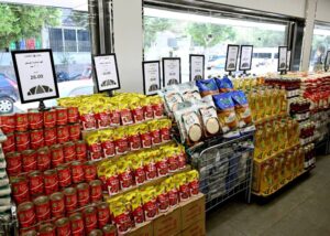 رئيس الوزراء يتابع موقف توافر السلع الاستراتيجية في الأسواق