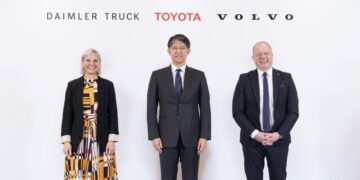 «تويوتا» تنضم إلى «دايملر للشاحنات» و «فولفو» في مشروع «cellcentric» المشترك لإنتاج خلايا الوقود