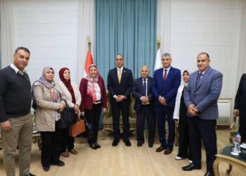 عبير عصام تلتقي محافظ الجيزة احتفالًا بالعيد القومي