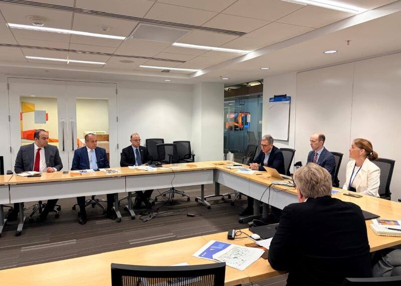 وزير الاستثمار يلتقي قيادات «أكسيون» و «كونا كابيتا» بواشنطن