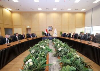 وزير النقل يترأس اجتماع الجمعية العامة العادية شركة إم أو تي للاستثمار والتنمية