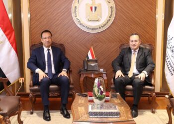 وزيرا التعليم العالي والاتصالات يطلقان مرحلة جديدة من التعاون