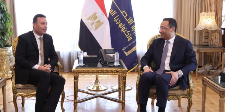 تنفيذ مشروع التعداد العام للسكان والإسكان والمنشآت لعام 2027 من خلال تعاون بين الاتصالات والإحصاء