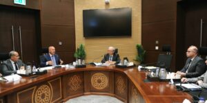المجموعة الاقتصادي تستعرض الموقف التنفيذي لمشروع شبكة القطار الكهربائي السريع