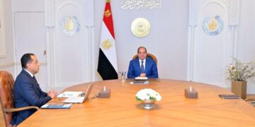 الرئيس يؤكد علي ضرورة تغطية احتياجات الدولة من السلع الاستراتيجية لمُدد كافية
