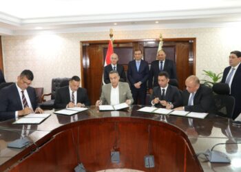 ● «الزراعة» وجهاز مشروعات الخدمة الوطنية وشركة مالتي كوميرس يوقعون بروتوكول تعاون