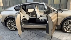 شركة «Dreame» الصينية للمكانس الكهربائية تصنع سيارة «Dreame Nebula 01X» الكهربائية الخارقة