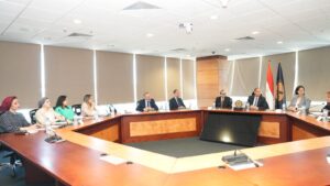 رئيس هيئة الرقابة المالية يبحث مع وفد من هيئة الأمم المتحدة للمرأة أوجه التعاون المشترك في مجال التمكين الاقتصادي للمرأة