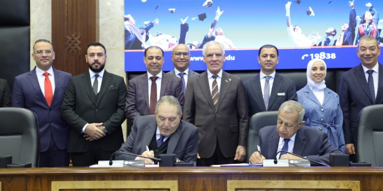 شراكة استراتيجية بين «الأكاديمية العربية» و «الغرفة التجارية» بالإسكندرية