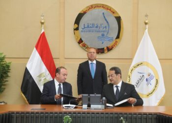 توقيع اتفاقية تعاون بين شركات نقل الركاب التابعة للشركة القابضة للنقل البحري والبري وشركة ترانس آي تي