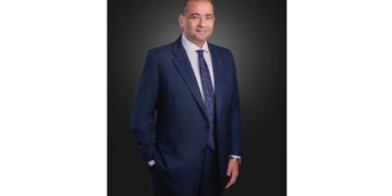 المهندس تامر المهدي العضو المنتدب والرئيس التنفيذي للشركة المصرية للاتصالات
