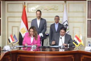 تعزيز التعاون في مجالات التطوير المؤسسي الرقمي والتنمية المجتمعية الرقمية بمحافظة بني سويف