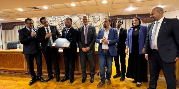 اعلان الفائزين بجائزة الصحافة في تكنولوجيا المعلومات والاتصالات 2025
