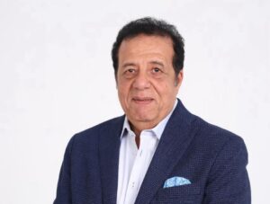 الدكتور عاطف عبد اللطيف رئيس جمعية مسافرون للسياحة
