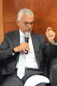 عمرو مصطفى رئيس قطاع الخزانة